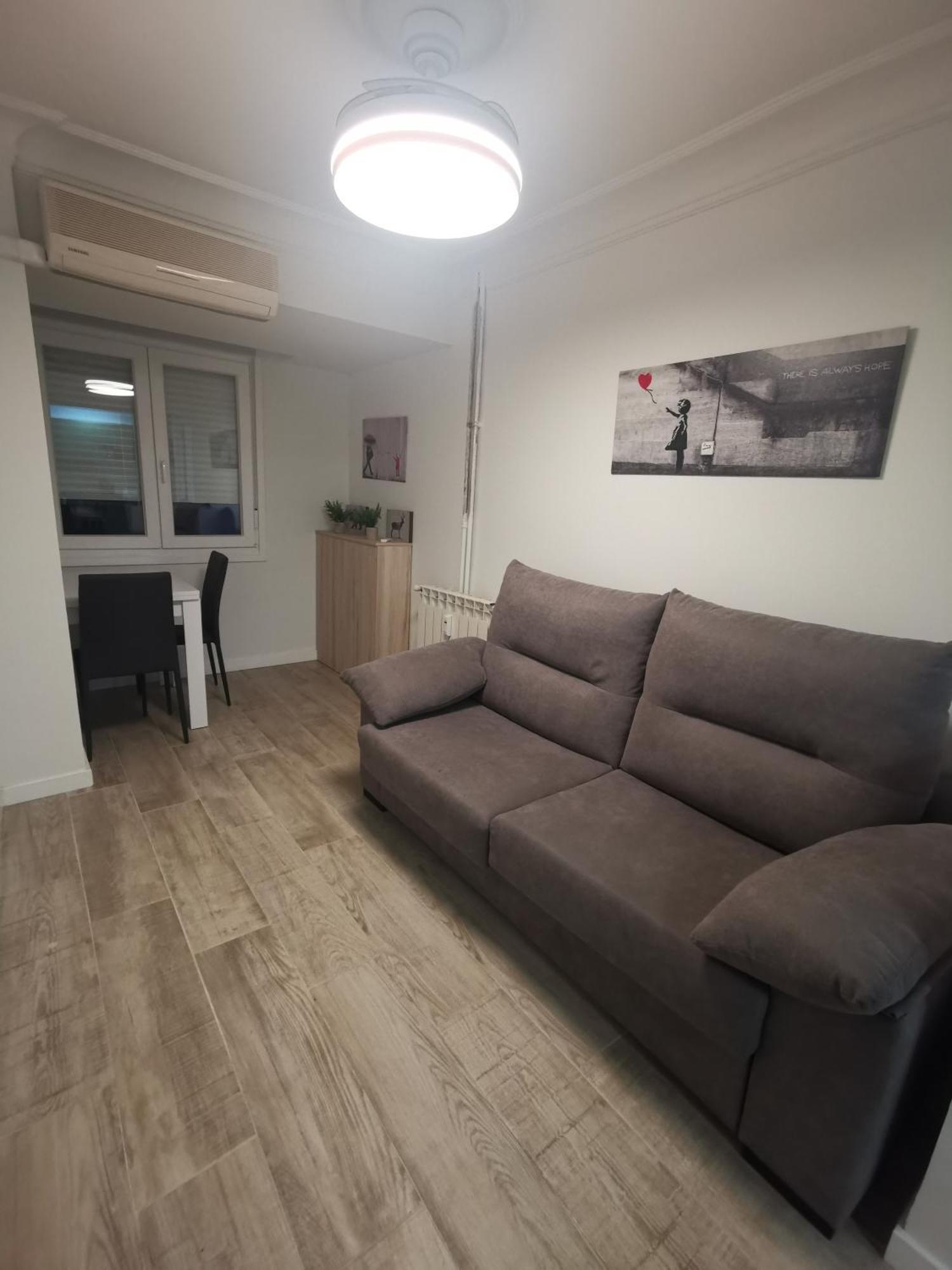 Apartamento El Pilar 5 Zaragoza Exteriör bild